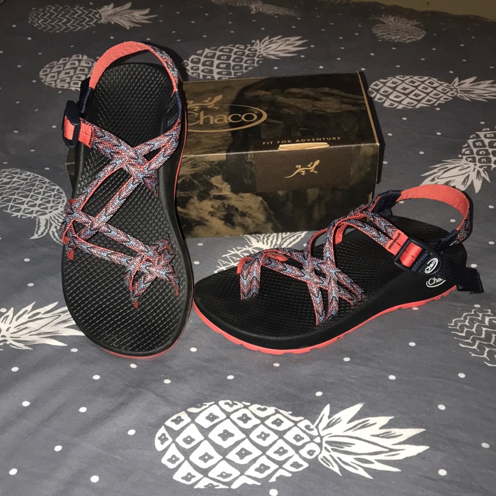 ZX2 classic two strap Chaco